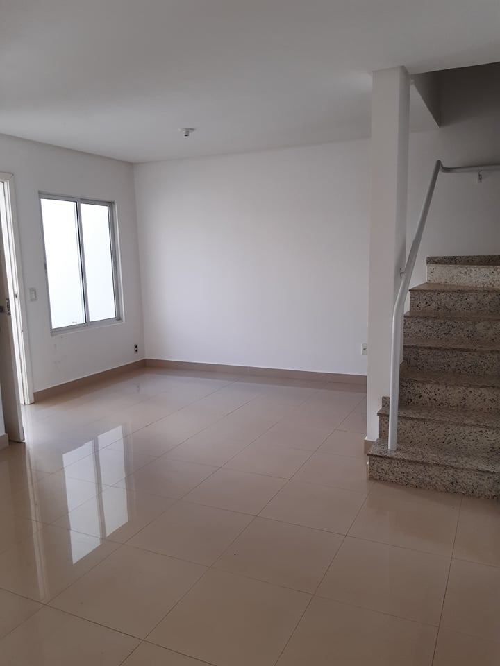 Casa à venda com 3 quartos, 120m² - Foto 35