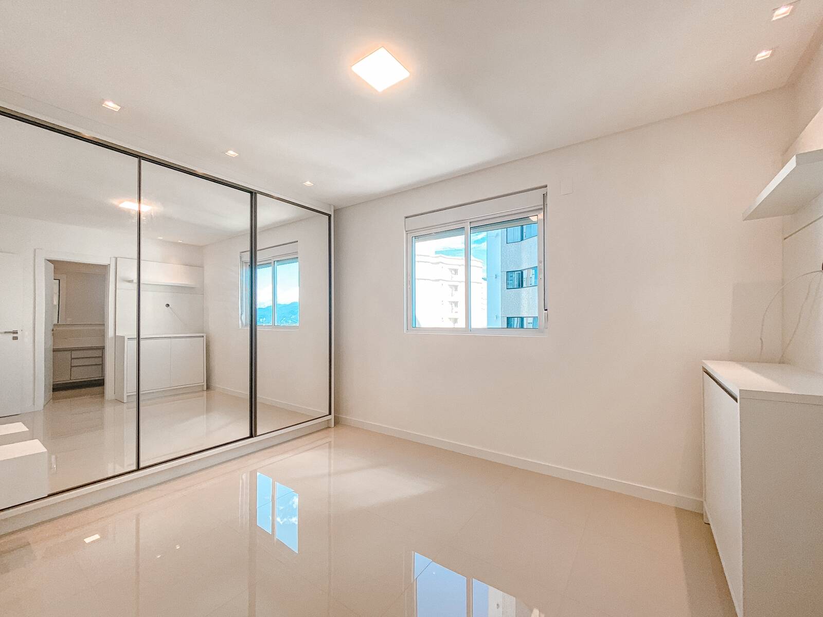 Apartamento para Venda em Balneário Camboriú - 16