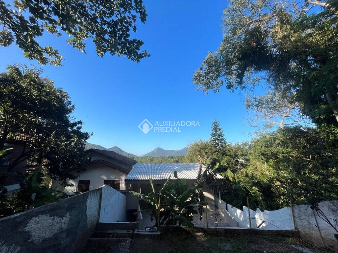 Casa para Venda em Florianópolis - 18