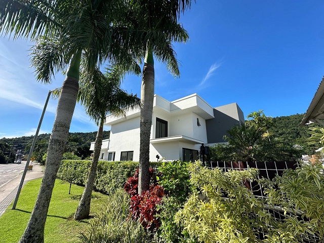 Casa em condomínio para Venda em Florianópolis - 1