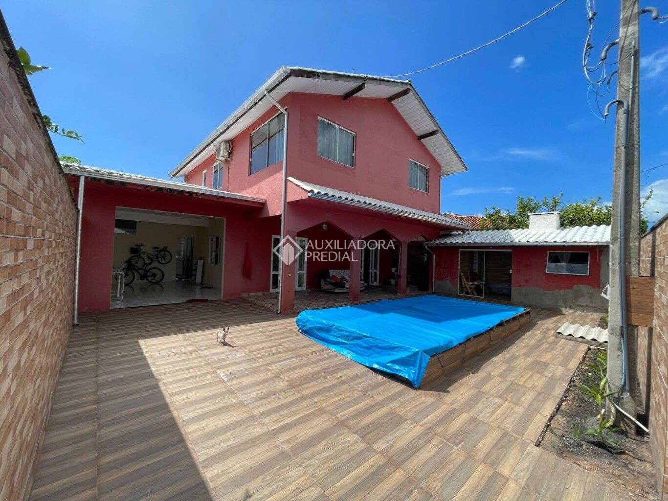 Sobrado para Venda em Florianópolis - 1