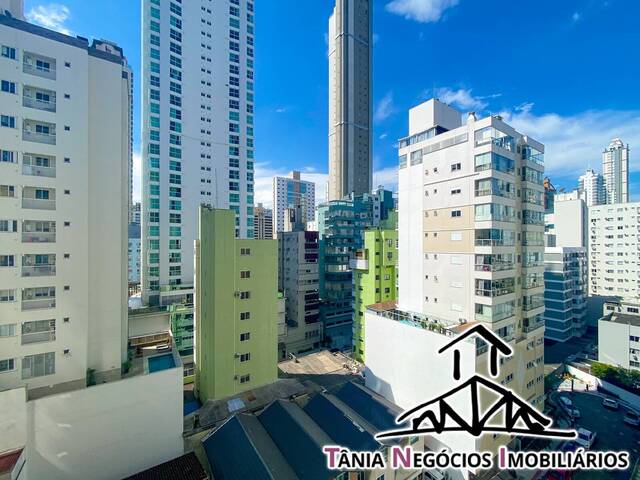 Apartamento para Venda em Centro - 25