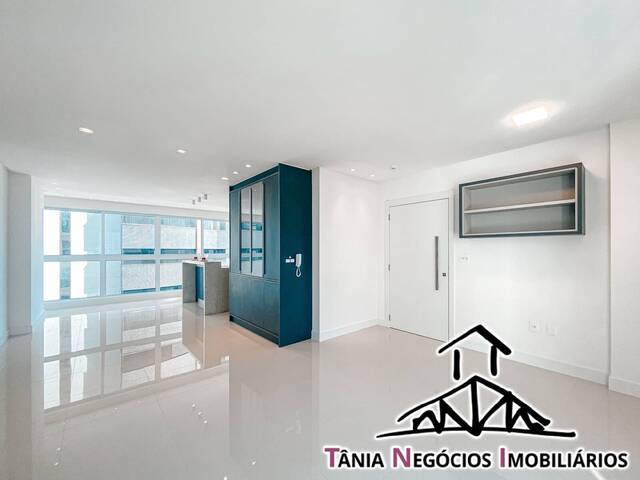 Apartamento para Venda em Centro - 24