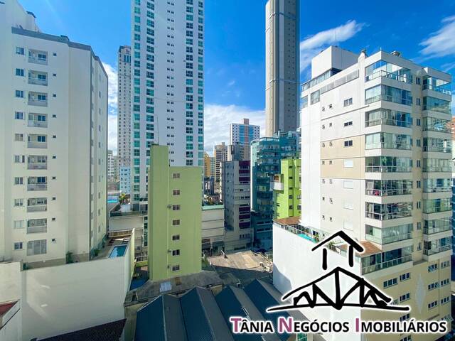 Apartamento para Venda em Centro - 29