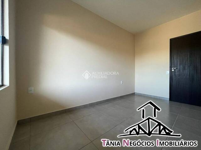 Casa para Venda em Pantano do Sul  - 8
