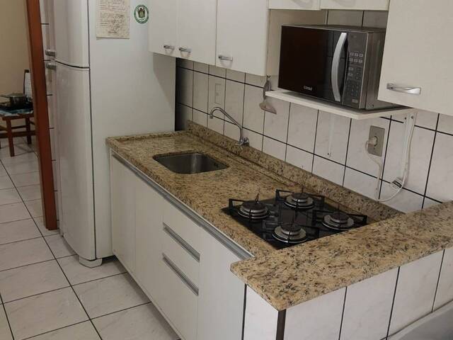 Apartamento para Temporada em Meia Praia - 7