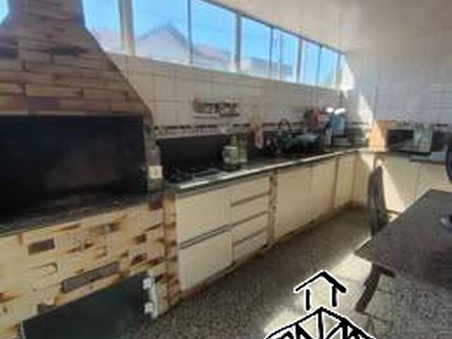 Casa para Locação em Carianos - 15