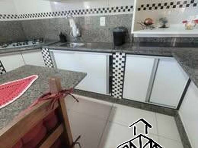 Casa para Locação em Carianos - 28