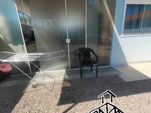 Casa para Locação em Carianos - 34