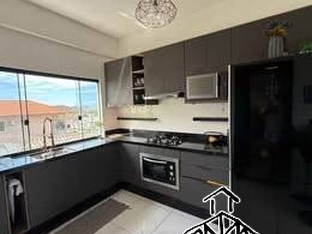 #668 - Apartamento para Venda em Florianópolis - SC - 2