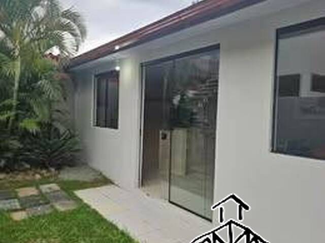 #669/MAR202 - Casa para Locação em Florianópolis - SC - 3