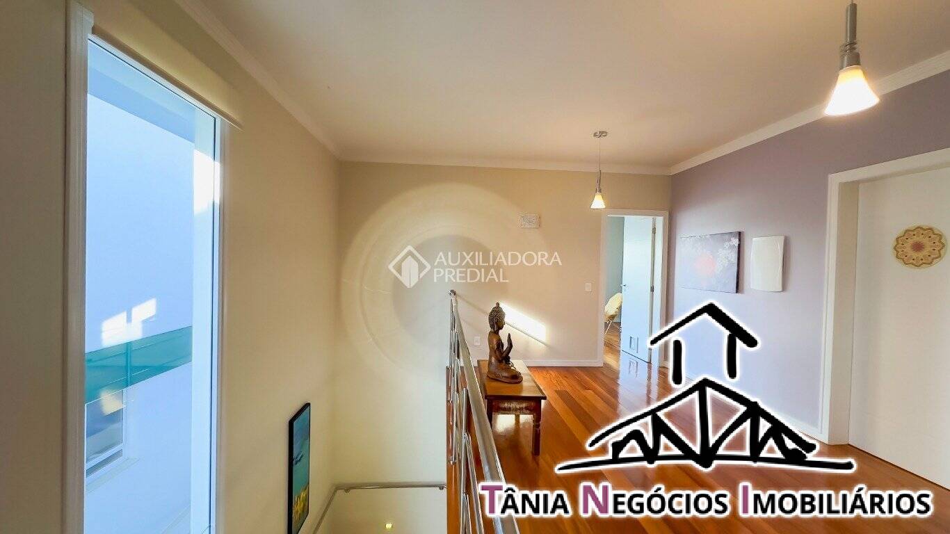 Casa à venda com 4 quartos, 360m² - Foto 9