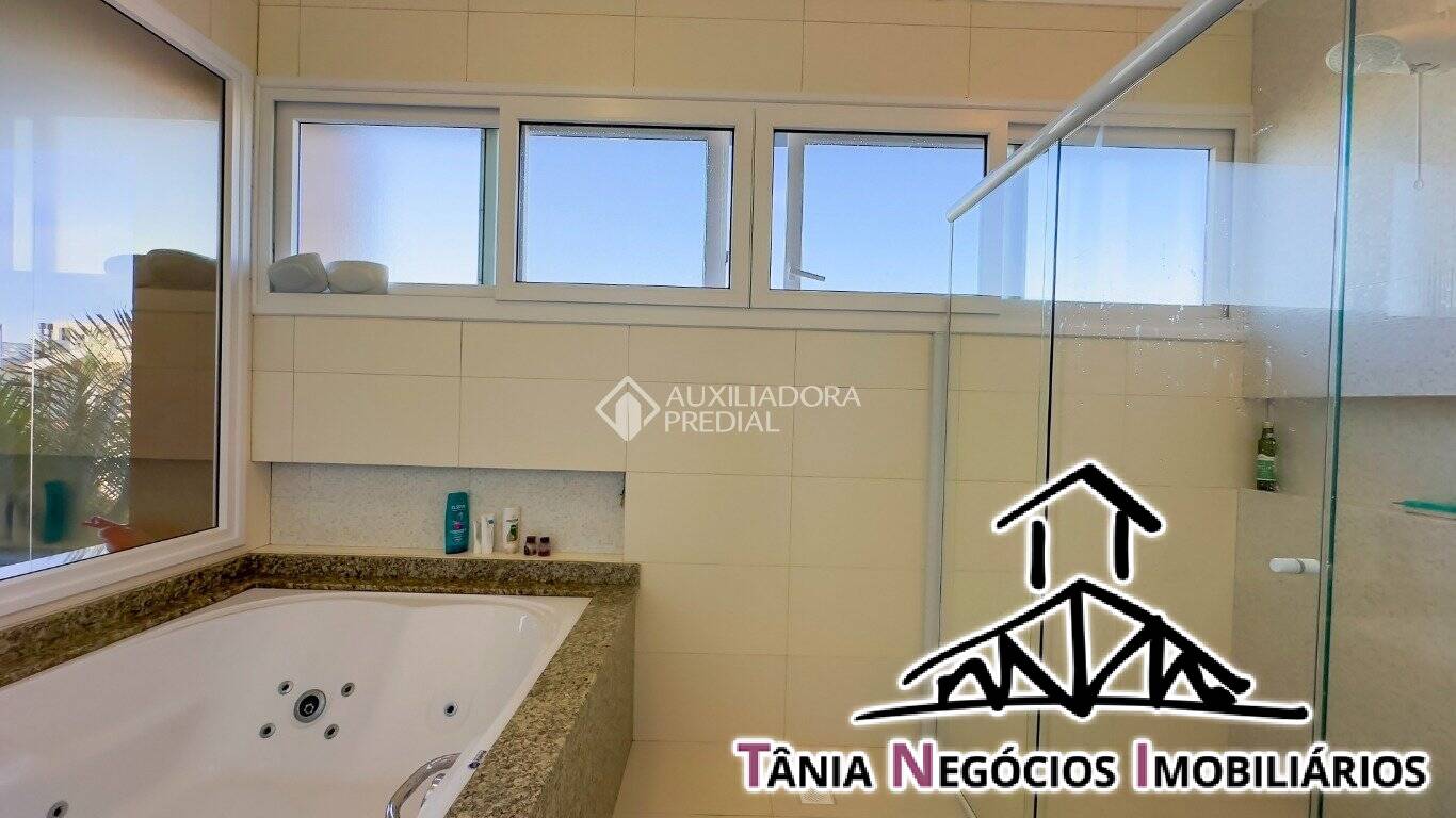 Casa à venda com 4 quartos, 360m² - Foto 21