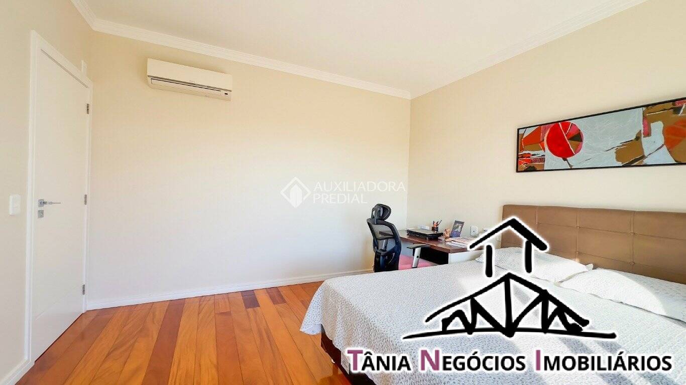 Casa à venda com 4 quartos, 360m² - Foto 23