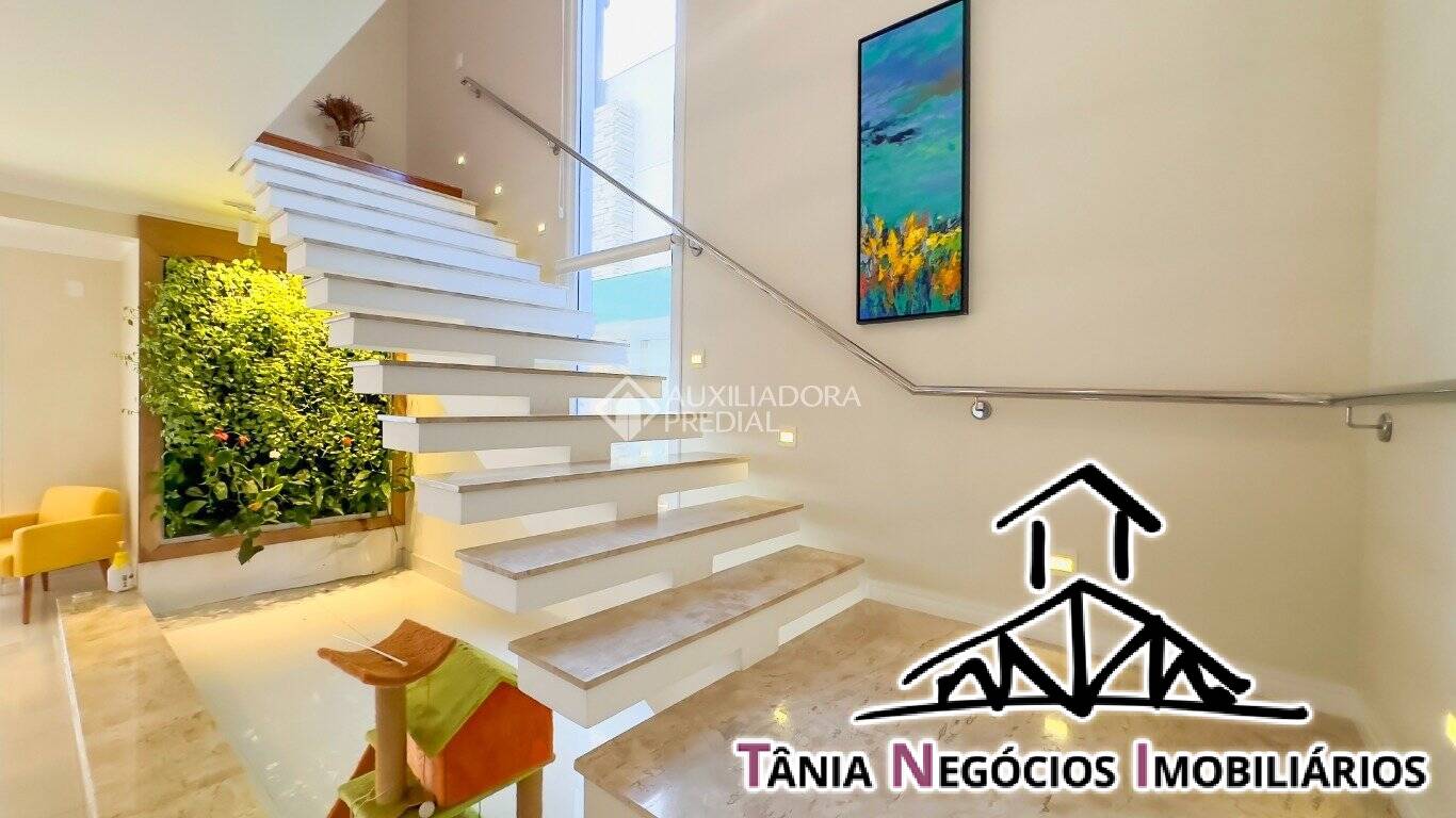 Casa à venda com 4 quartos, 360m² - Foto 33