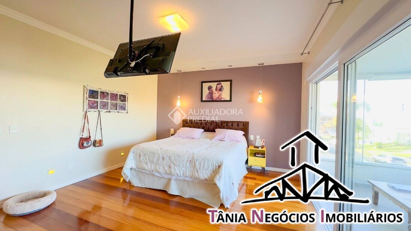 Casa à venda com 4 quartos, 360m² - Foto 34