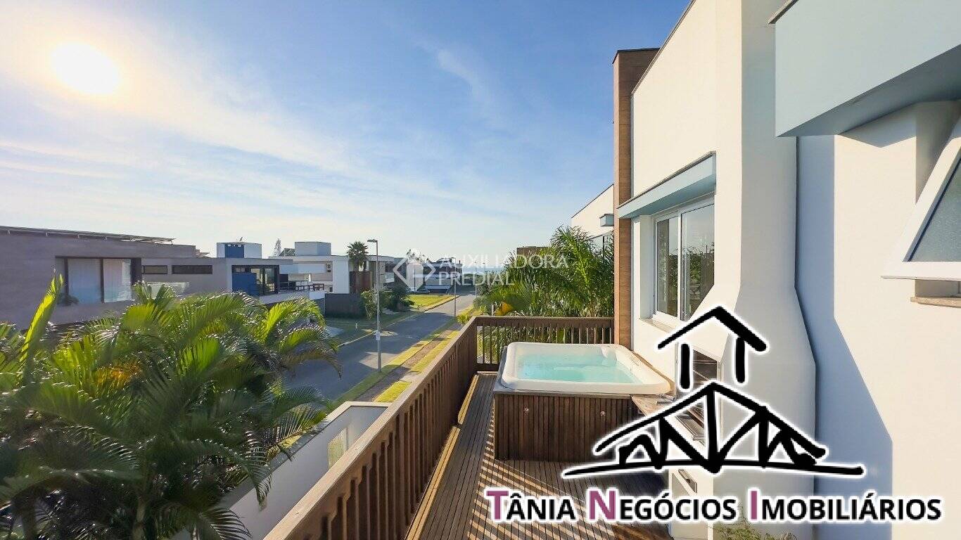 Casa à venda com 4 quartos, 360m² - Foto 39