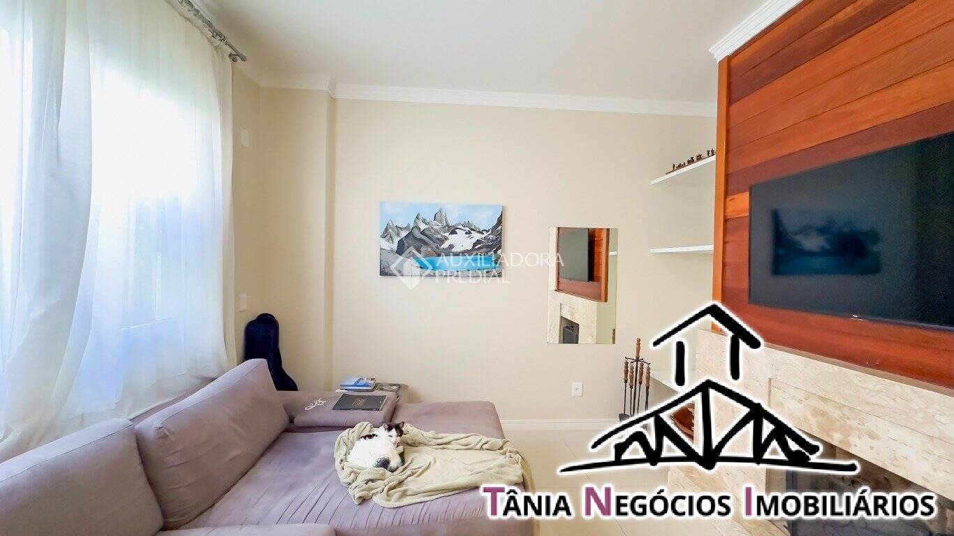 Casa à venda com 4 quartos, 360m² - Foto 45