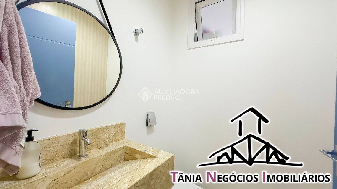 Casa à venda com 4 quartos, 360m² - Foto 46