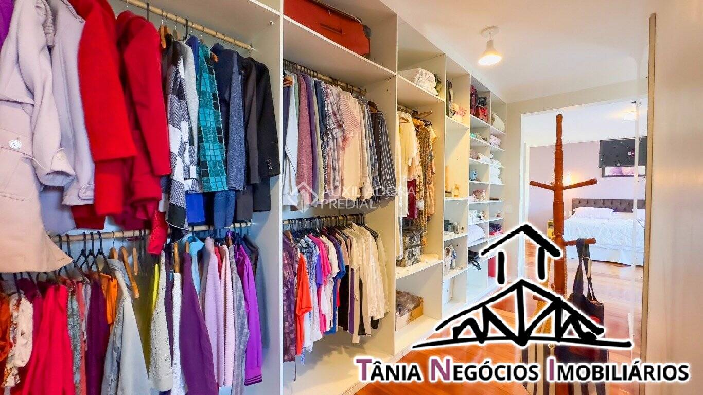 Casa à venda com 4 quartos, 360m² - Foto 47