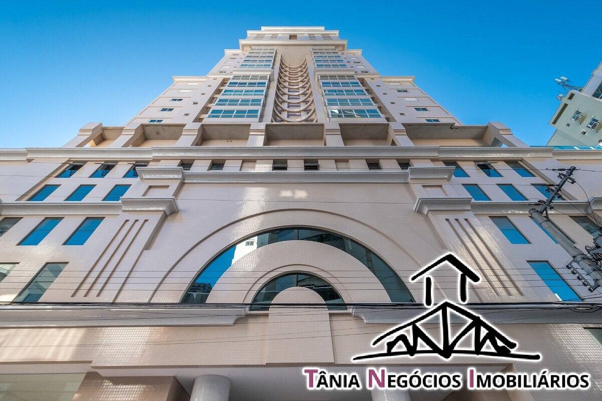 Apartamento, 3 quartos, 135 m² - Foto 1