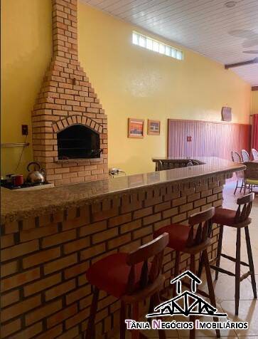 Casa, 4 quartos, 380 m² - Foto 1